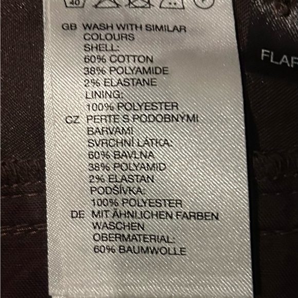 Flare leg pants w/ front pockets & back pockets- zippered fly, button closure - Picture 5 of 10